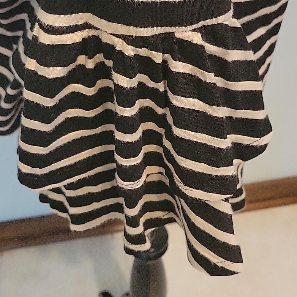 FAITH And Joy Black Tan Striped Top With Scoop Neck And Double Bell Sleeves XL - Picture 5 of 7